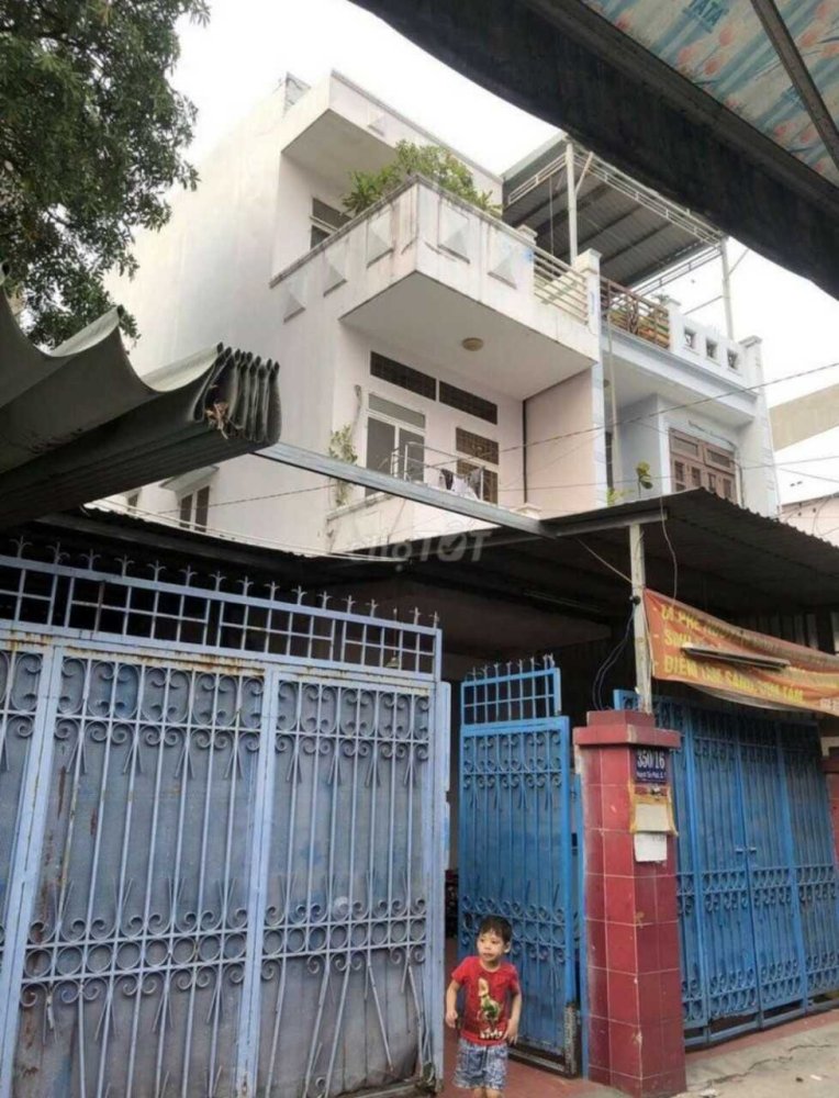 275m² Townhouse in District 7, Vietnam No. 19457