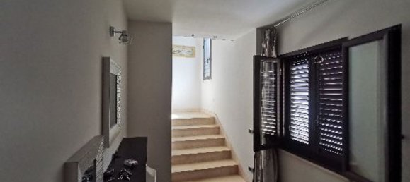 7 rooms Apartment in Marcianise, Italy No. 251856 9