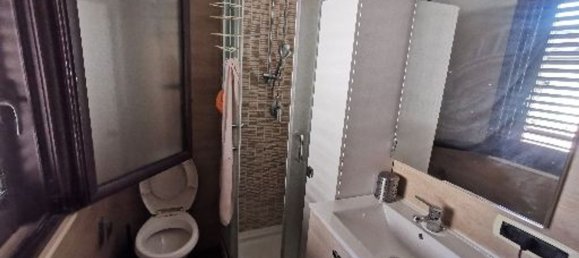 7 rooms Apartment in Marcianise, Italy No. 251856 8