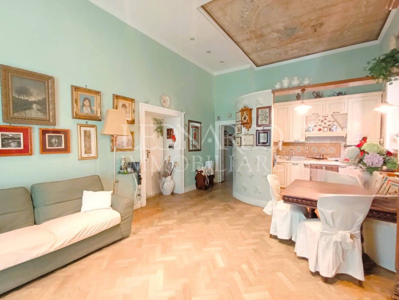 2 bedrooms Apartment in Naples, Italy No. 403884