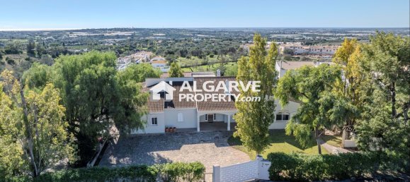 6 bedrooms Villa in Faro, Portugal No. 127400 8