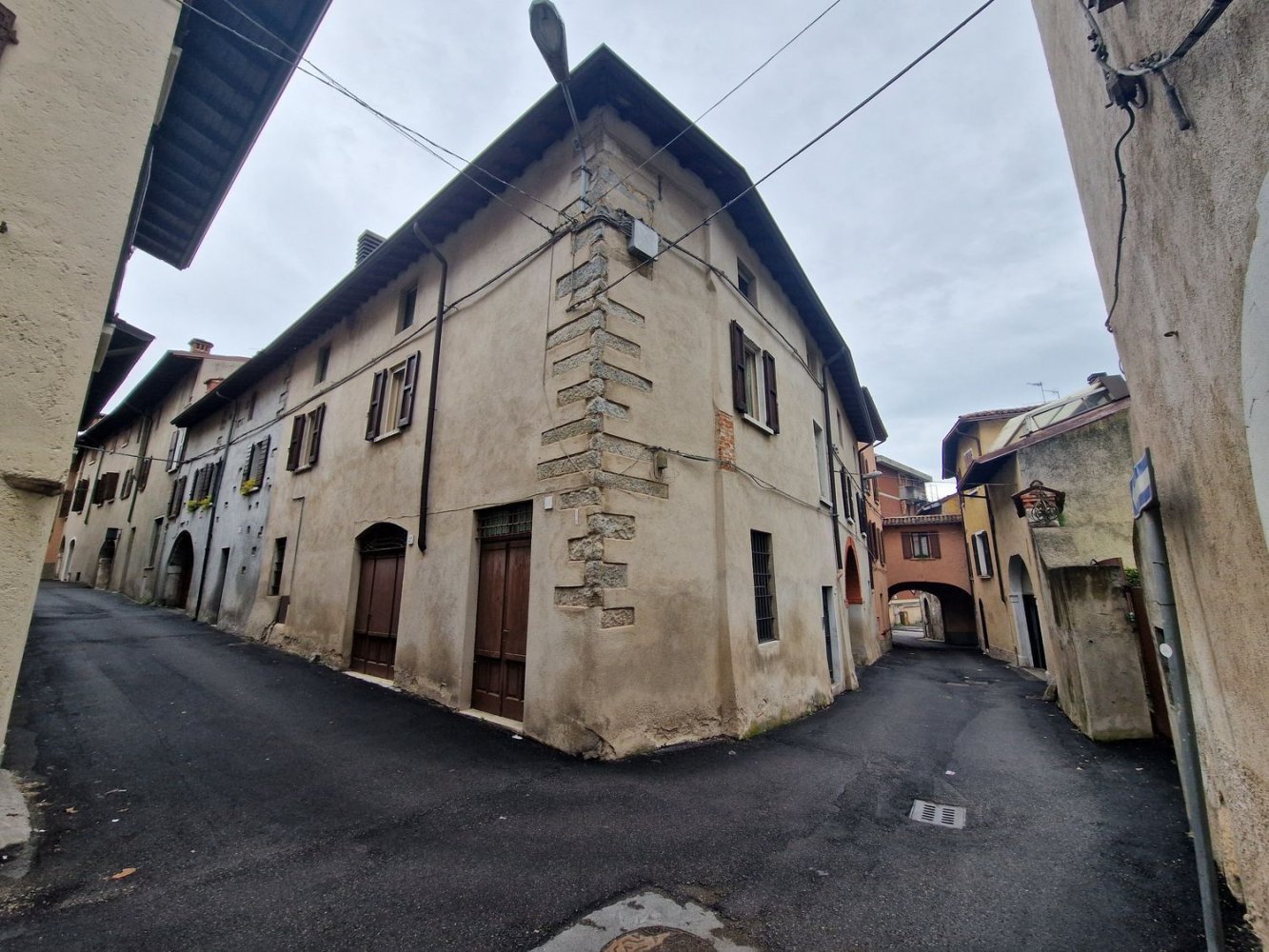 6غرفة منزل في Gavardo, Italy رقم 142019