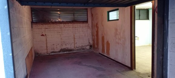 40m² Garage in Rome, Italy No. 48574 19