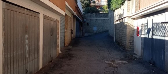 40m² Garage in Rome, Italy No. 48574 13