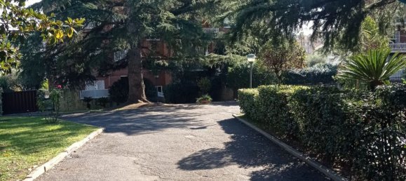 40m² Garage in Rome, Italy No. 48574 9