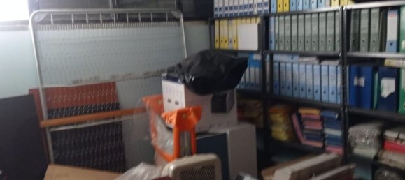 40m² Garage in Rome, Italy No. 48574 7