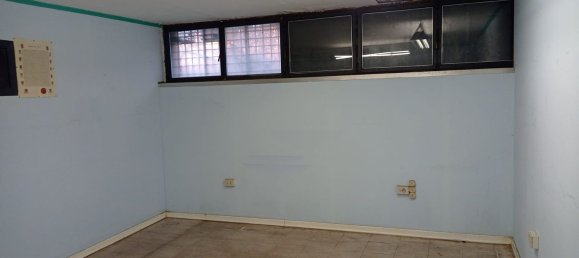 40m² Garage in Rome, Italy No. 48574 17