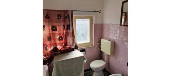 3 bedrooms Apartment in Varese Ligure, Italy No. 279176 17