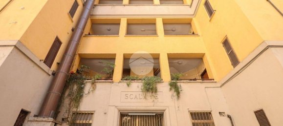 1 chambre Appartement à Rome, Italy No. 281107 4