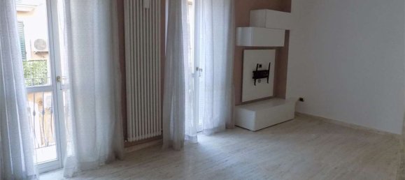 3غرفة شقة في San Benedetto del Tronto, Italy رقم 152211 4