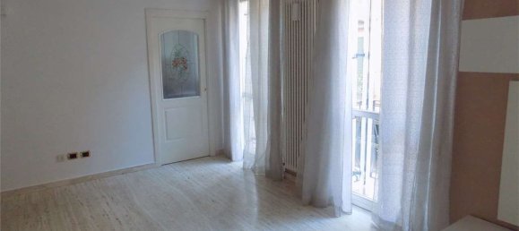 3غرفة شقة في San Benedetto del Tronto, Italy رقم 152211 2