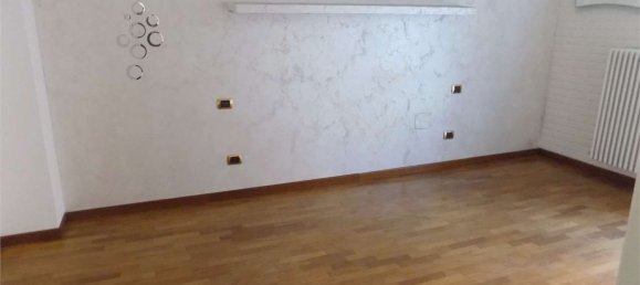 3غرفة شقة في San Benedetto del Tronto, Italy رقم 152211 17