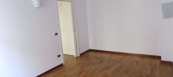 3غرفة شقة في San Benedetto del Tronto, Italy رقم 152211 16