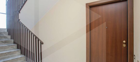 3 rooms Apartment in Baranzate, Italy No. 17200 19