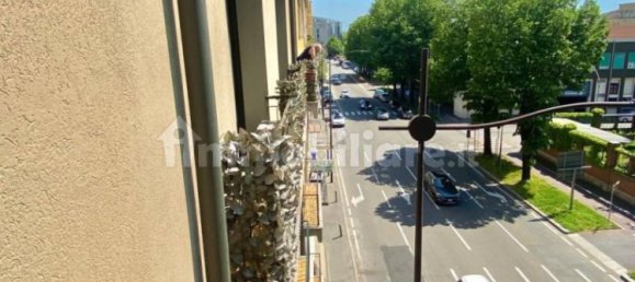 4 bedrooms Apartment in Parma, Italy No. 225861 18