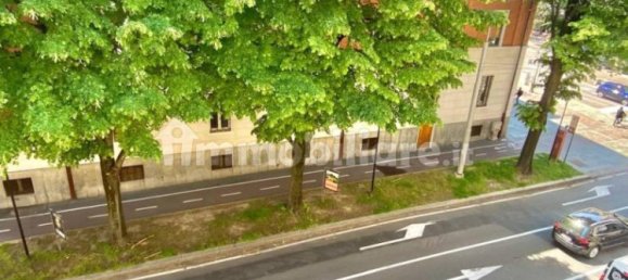 4 bedrooms Apartment in Parma, Italy No. 225861 16