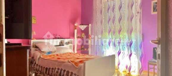 4 bedrooms Apartment in Parma, Italy No. 225861 8