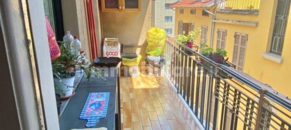 4 bedrooms Apartment in Parma, Italy No. 225861 10