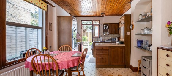 4 غرف نوم منزل في London, United Kingdom رقم 14050 5