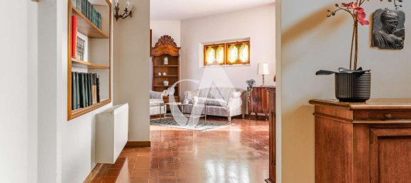 Villa de 8 divisões em Frascati, Italy N.º 36742 50