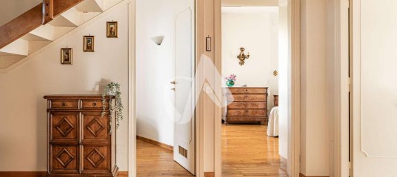 Villa de 8 divisões em Frascati, Italy N.º 36742 26