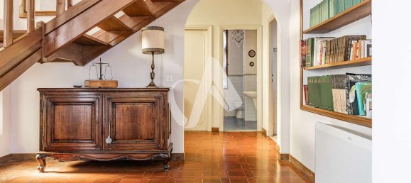 Villa de 8 divisões em Frascati, Italy N.º 36742 2