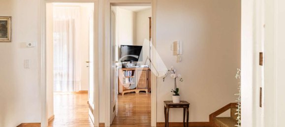 Villa de 8 divisões em Frascati, Italy N.º 36742 32