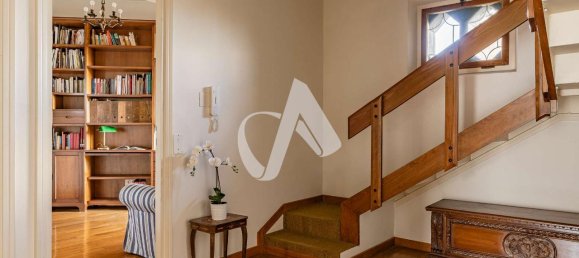 Villa de 8 divisões em Frascati, Italy N.º 36742 36