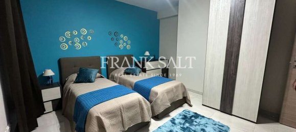 3 غرف نوم طابقين في Qormi, Malta رقم 5241 28