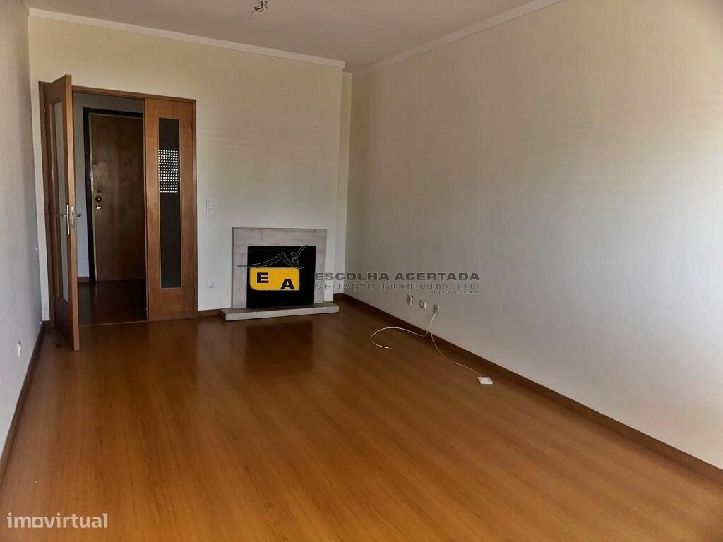1 bedroom Apartment in Ermesinde, Portugal No. 311531