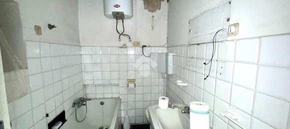 5 rooms House in Fiorenzuola d'Arda, Italy No. 86851 15