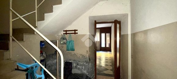 5 rooms House in Fiorenzuola d'Arda, Italy No. 86851 17