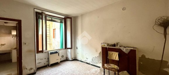 5 rooms House in Fiorenzuola d'Arda, Italy No. 86851 13
