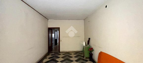 5 rooms House in Fiorenzuola d'Arda, Italy No. 86851 2