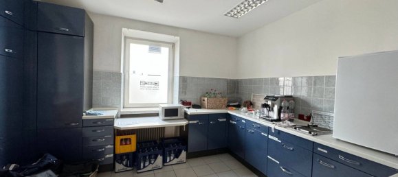 Escritório de 8 divisões em Muhldorf am Inn, Germany N.º 137511 11