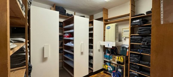 Escritório de 8 divisões em Muhldorf am Inn, Germany N.º 137511 12