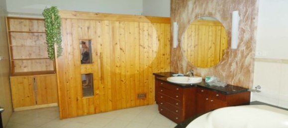 4 bedrooms Villa in Tay Ho, Vietnam No. 6342 9