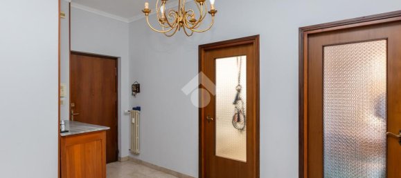 Apartamento de 2 dormitorios en Turin, Italy No. 315696 18