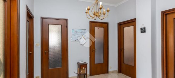 Apartamento de 2 dormitorios en Turin, Italy No. 315696 6