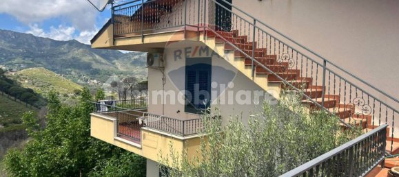 Villa de 3 dormitorios en Monreale, Italy No. 285495 2
