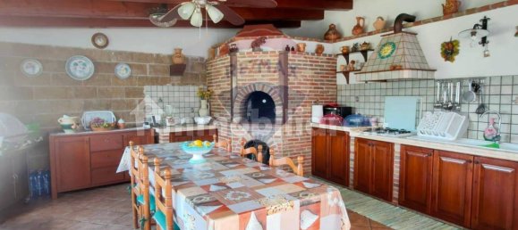 Villa de 3 dormitorios en Monreale, Italy No. 285495 3