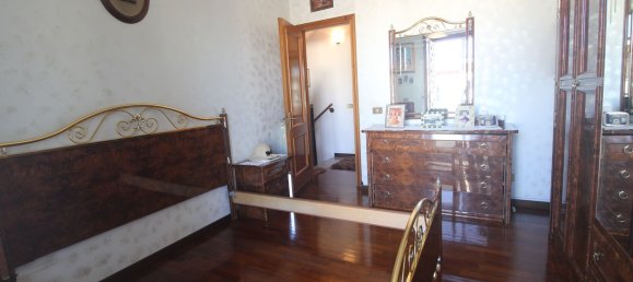 5 bedrooms Apartment in Rome, Italy No. 338019 8