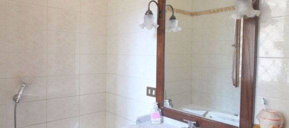 5 bedrooms Apartment in Rome, Italy No. 338019 14