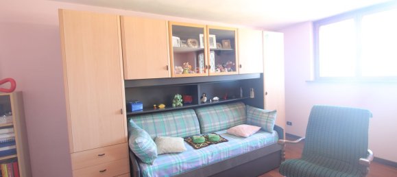 5 bedrooms Apartment in Rome, Italy No. 338019 4