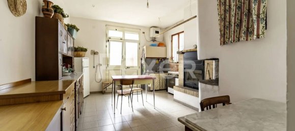 9 rooms House in Larino, Italy No. 289015 18