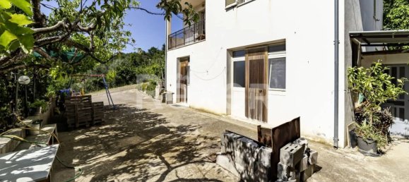 9 rooms House in Larino, Italy No. 289015 40