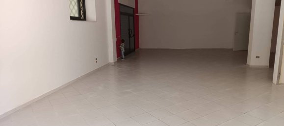 1-Zimmer Gewerbliche Immobilie in Corigliano Rossano, Italy, Nr. 261890 8