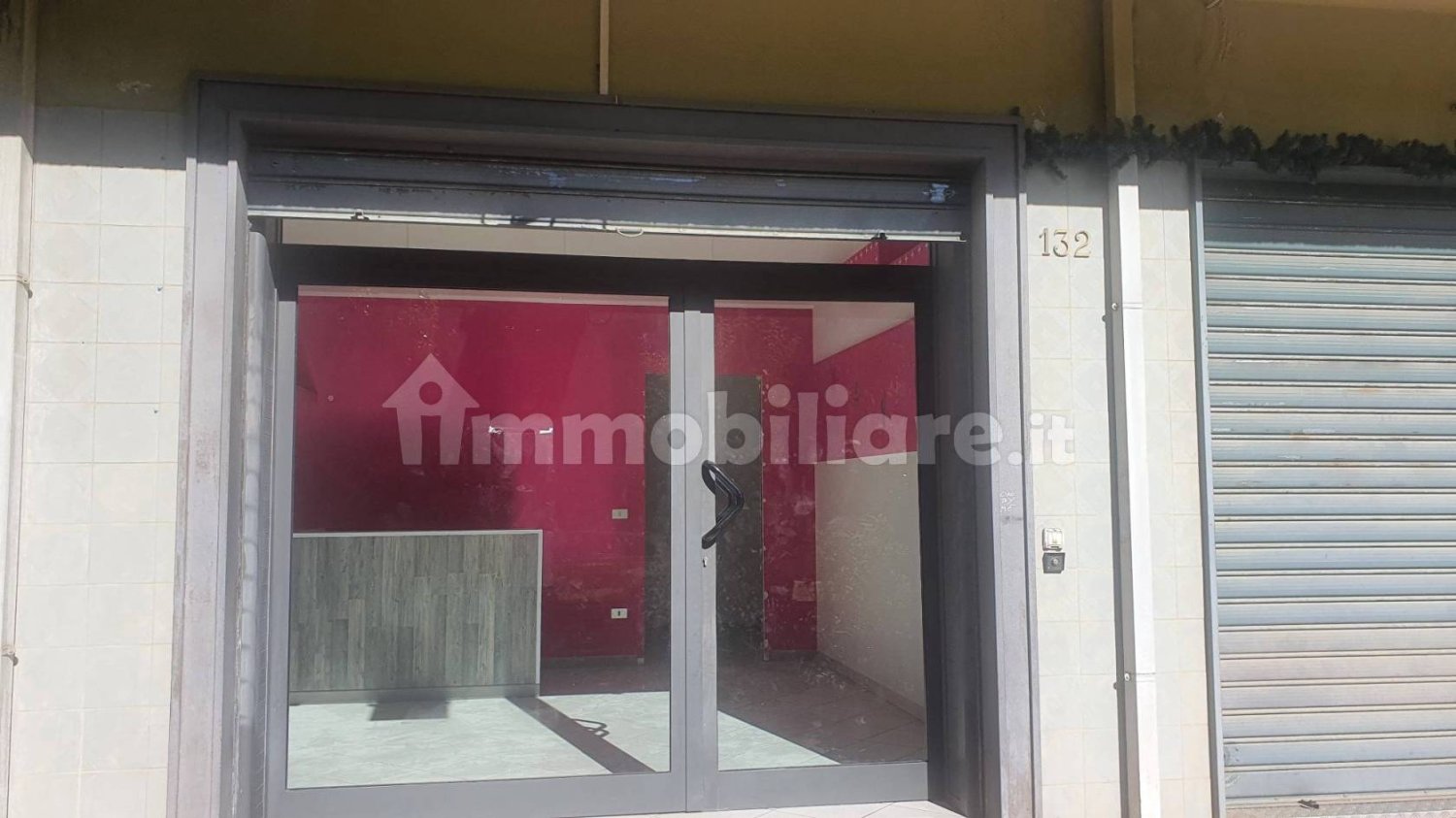 1-Zimmer Gewerbliche Immobilie in Corigliano Rossano, Italy, Nr. 261890