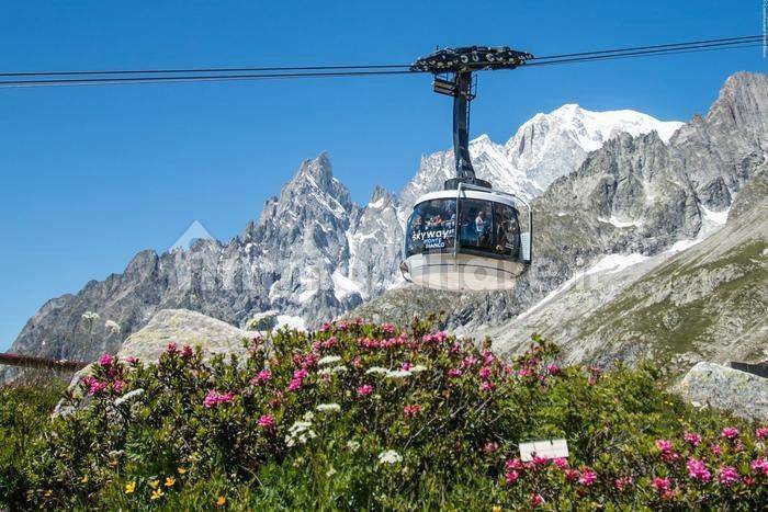 2 bedrooms Apartment in Courmayeur, Italy No. 348040