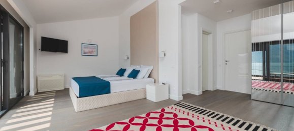 3 bedrooms Villa in Kotor, Montenegro No. 236 27